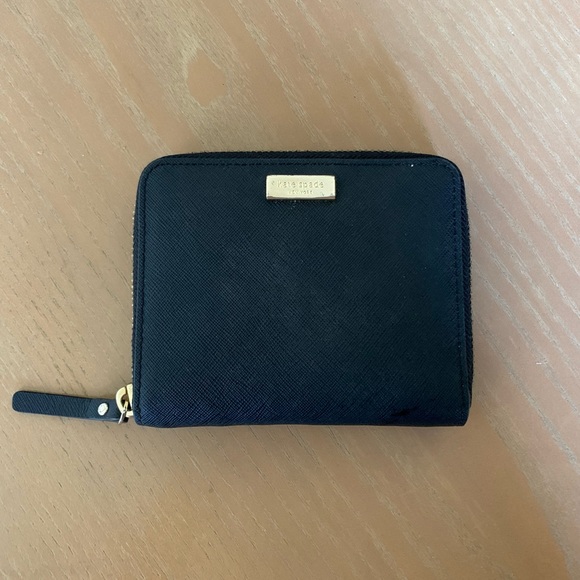 Kate Spade Black Leather Zip Wallet